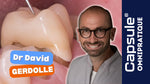 Gros plan sur restauration dentaire, portrait d'un dentiste avec logo Capsule Omnipratique.